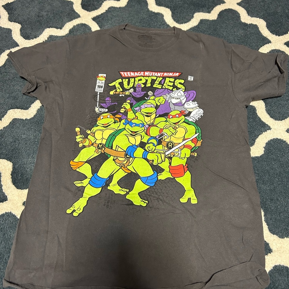 Teenage Mutant Ninja Turtles Graphic T-Shirt Medium